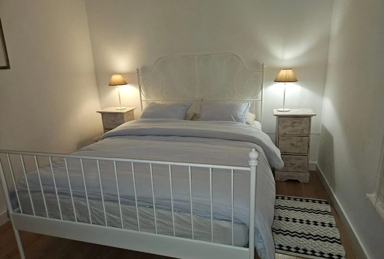 River Ebro Apartments 모라 디에브레