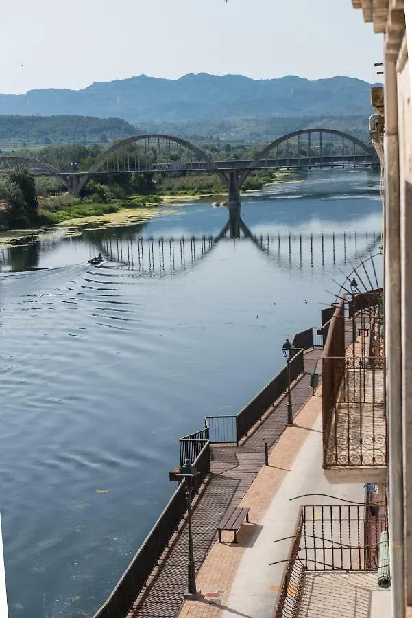River Ebro Apartments Mora d'Ebre